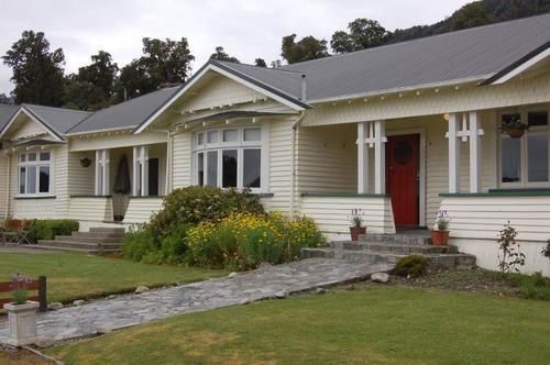 Lake Brunner Eco Lodge Moana Exterior photo